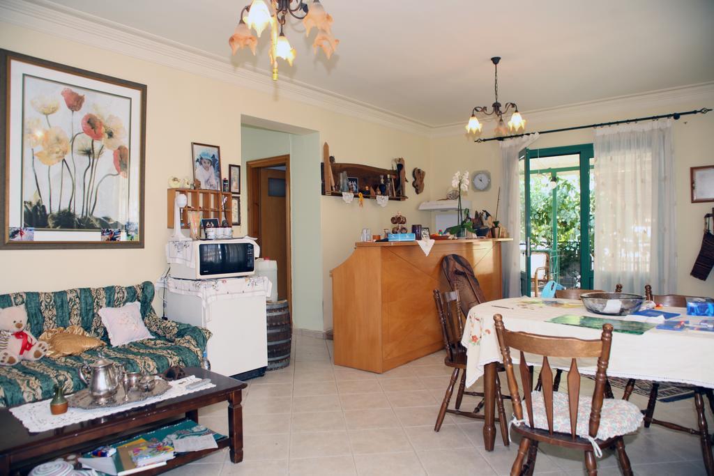 Lenia Studios Kalamítsi Exteriér fotografie